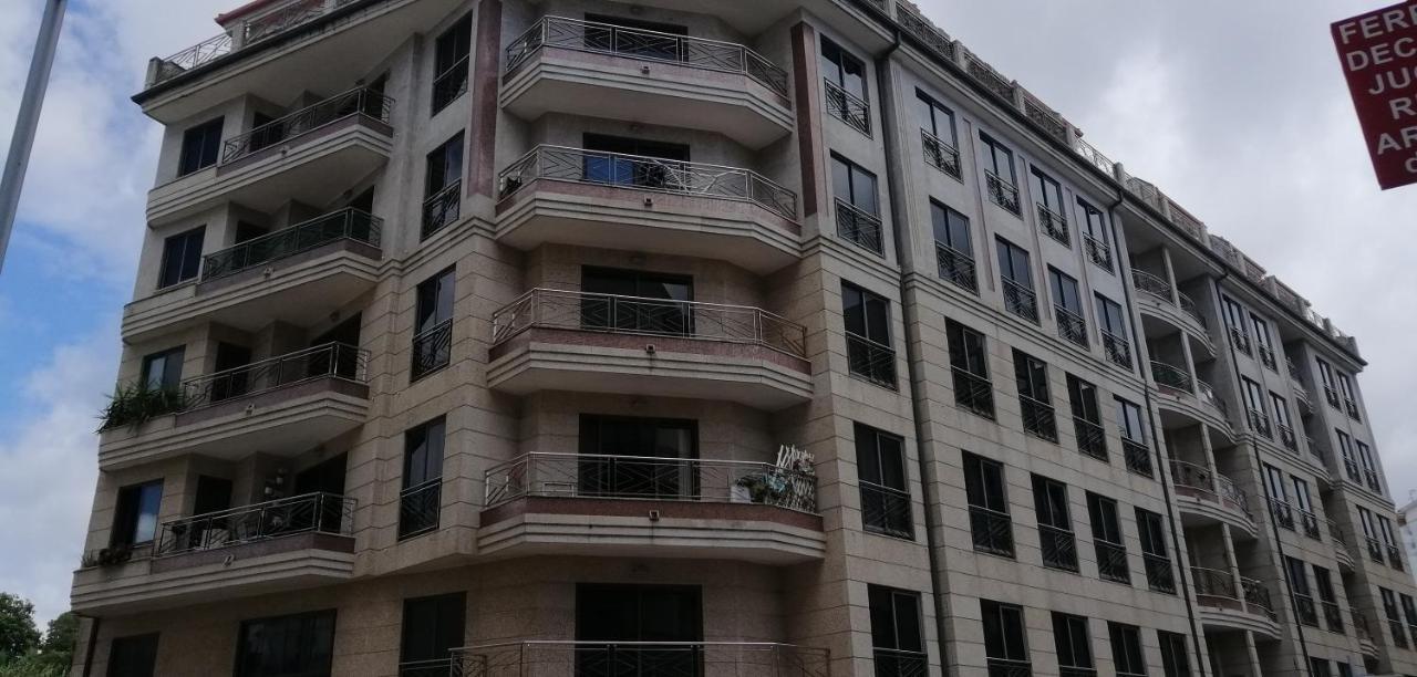 Apartamento Centro De Sanxenxo Con Garaje ภายนอก รูปภาพ