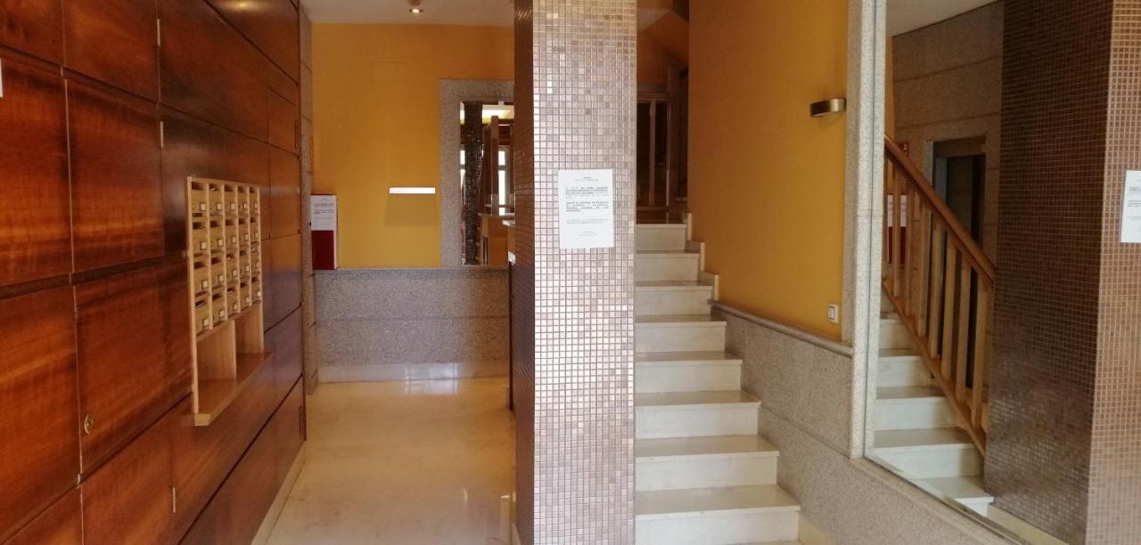Apartamento Centro De Sanxenxo Con Garaje ภายนอก รูปภาพ